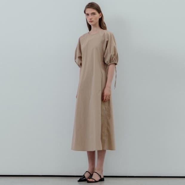 리파인드902 벌룬 슬리브 롱 원피스