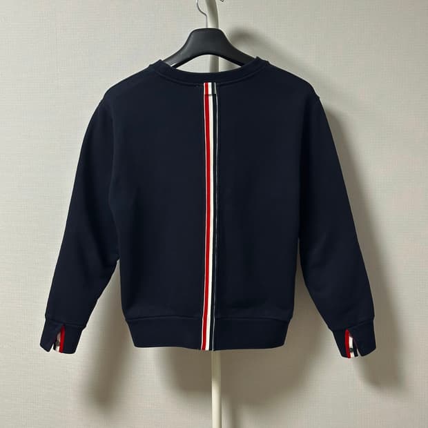 [2] 톰브라운 백삼선 맨투맨 네이비