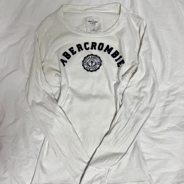 아베크롬비 y2k 딱붙핏 슬림 긴팔 티셔츠 롱슬리브