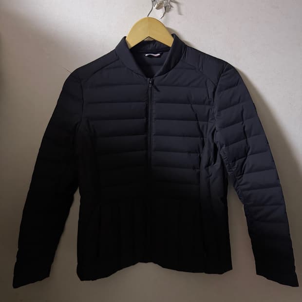 헤지스 골프 여성 경량 거위털 패딩점퍼 55 (일괄)