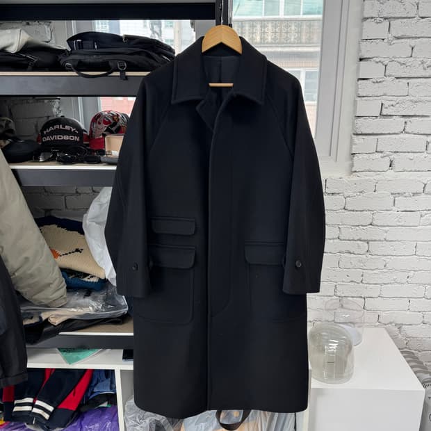 아트이프액츠 코트