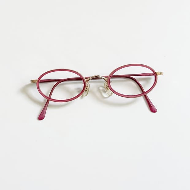 90s 라이트 핑크 오벌 메탈 프레임 빈티지 안경