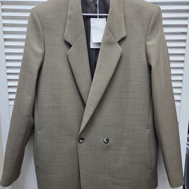 코스 릴랙스드핏 테일러링 울 블레이저 자켓