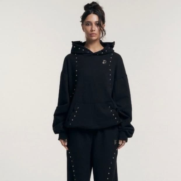 오도어 그런지 후드티