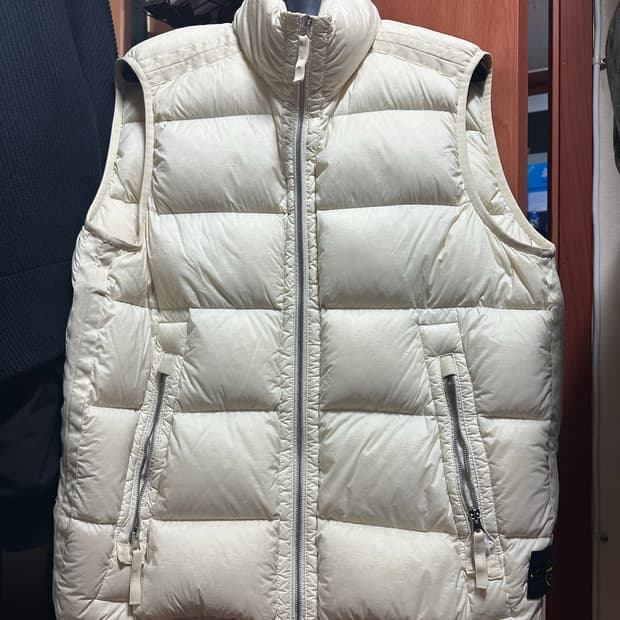 스톤아일랜드 조끼패딩/베스트 xl