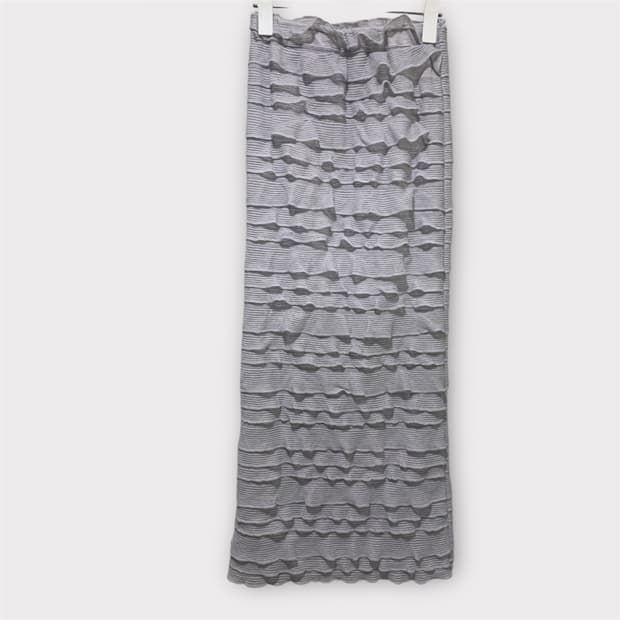 소라색 프릴 장식 롱 골지 스커트