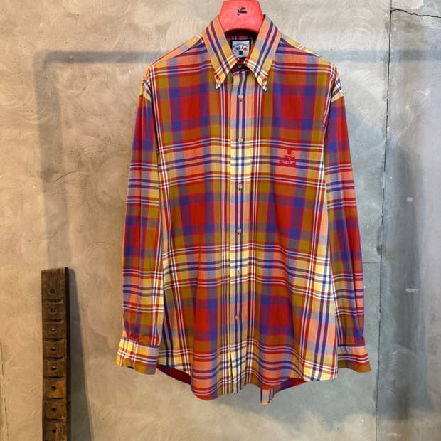 파쏘나블 버튼다운 셔츠 105