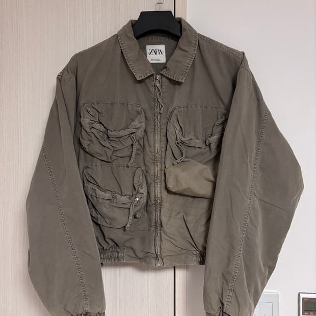M 자라 카키색 크롭 포켓 자켓