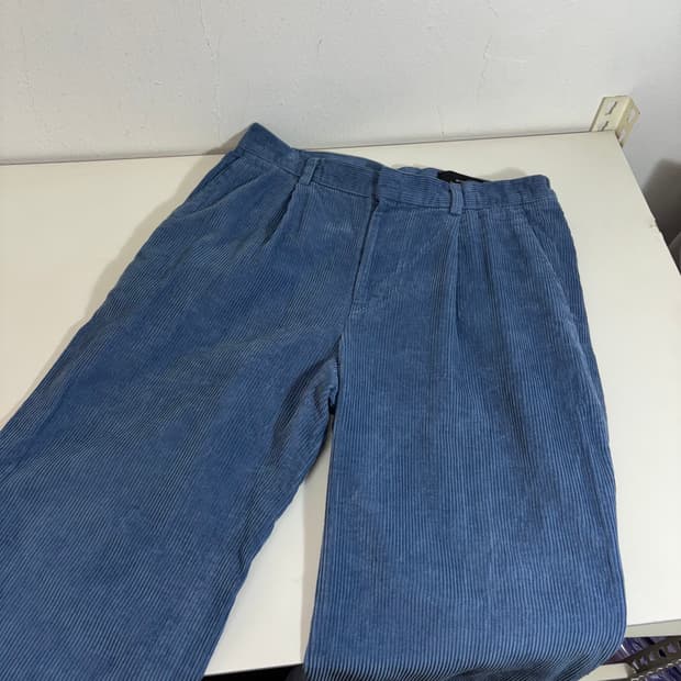 M-L 식코스 파스텔블루 테이퍼드핏 와이드핏 코듀로이팬츠