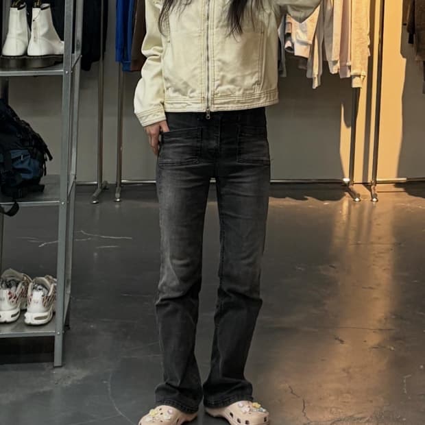 골라 W 크롭 트러커 아이보리 데님 자켓 A2798