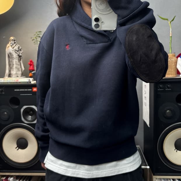 폴로 숄카라니트