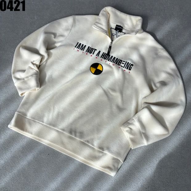 아임낫어휴먼비잉 아이보리 하프집업 하프집업 L