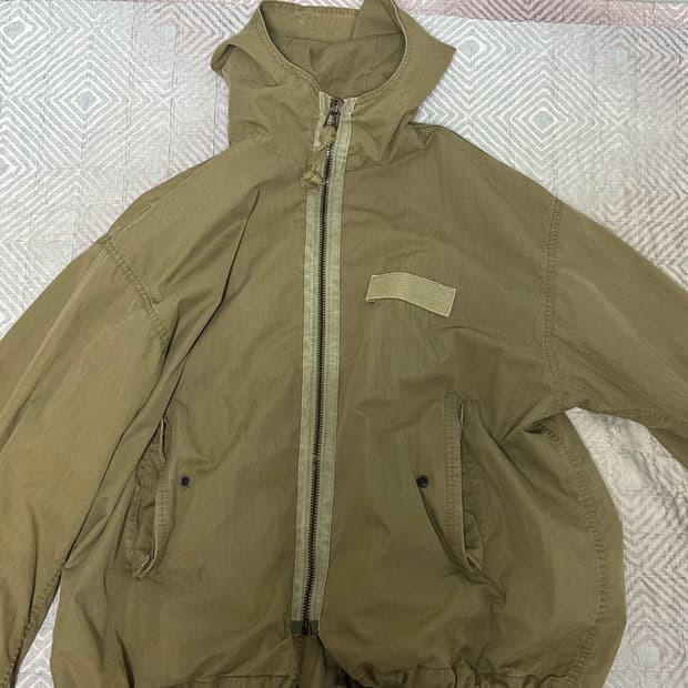 블라인드파일즈 밀스펙 파카 올리브 1사이즈