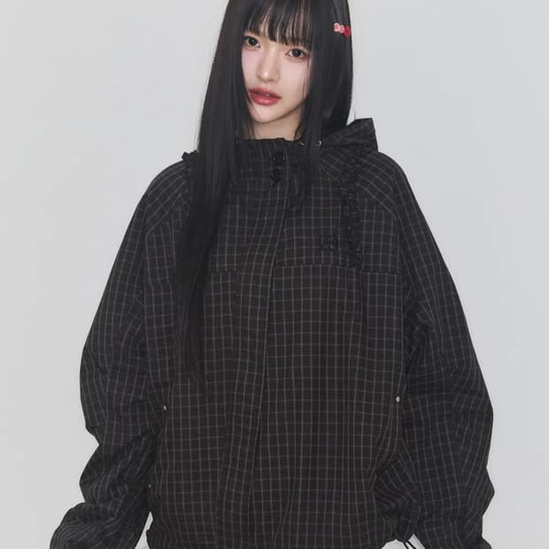 일리고 오블리크 프릴후드 자켓