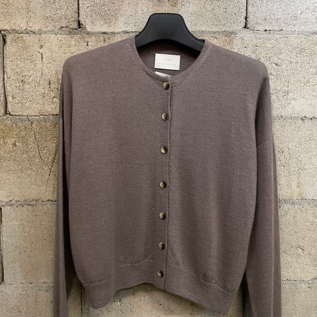 로렌 마누지안 알파카 가디건