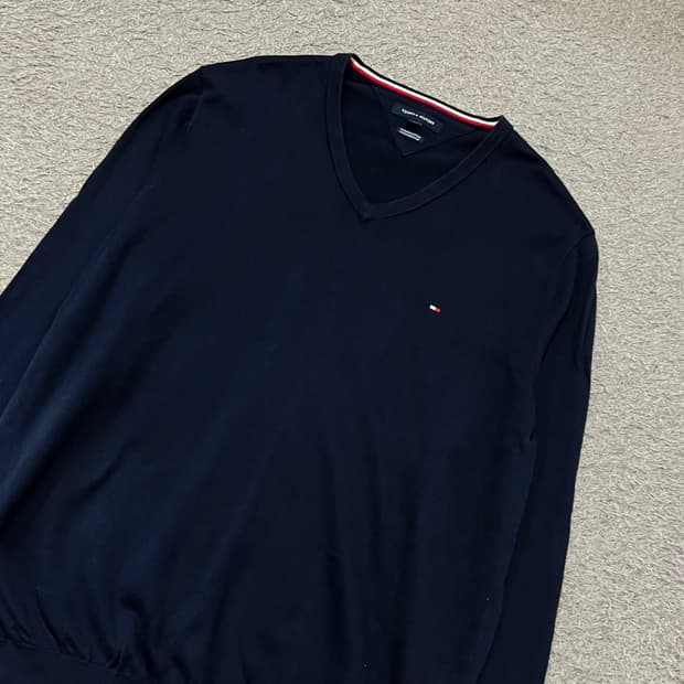 [105] 타미힐피거 니트