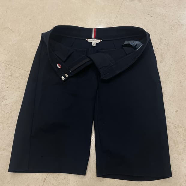 Tommy Hilfiger 네이비 4부 바지