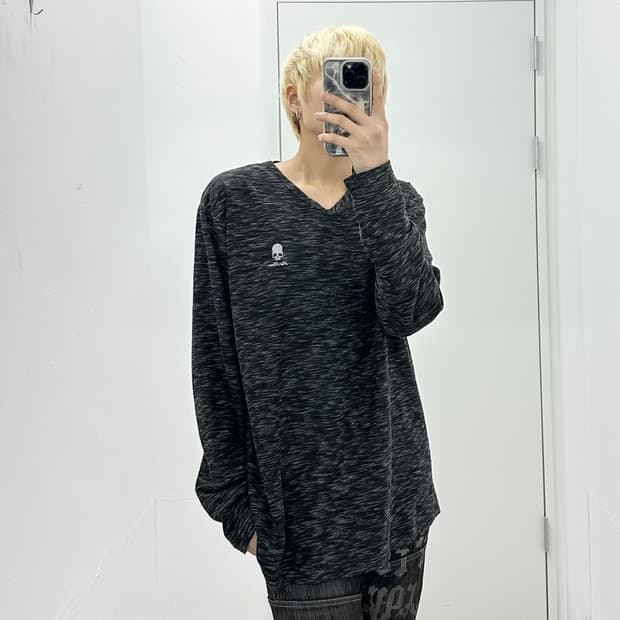 RE ROEN skull patch sleeve
