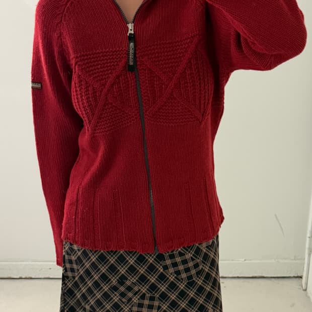 이태리 브릭레드 후드집업 니트 스웨터