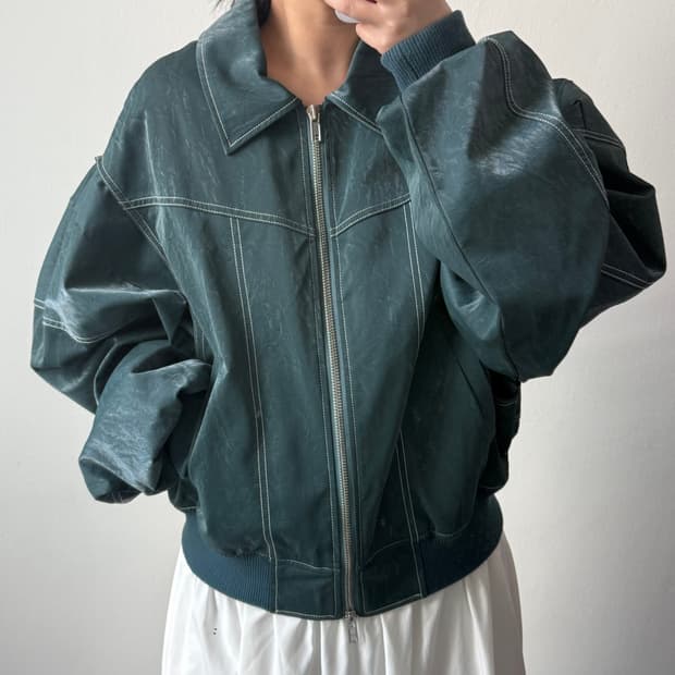 바이퍼 절개 스티치 자켓