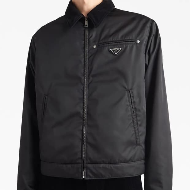 Prada AW23 SGC280 리나일론 자켓