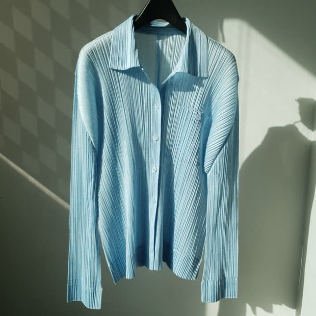 PLEATS PLEASE shirts by ISSEY MIYAKE