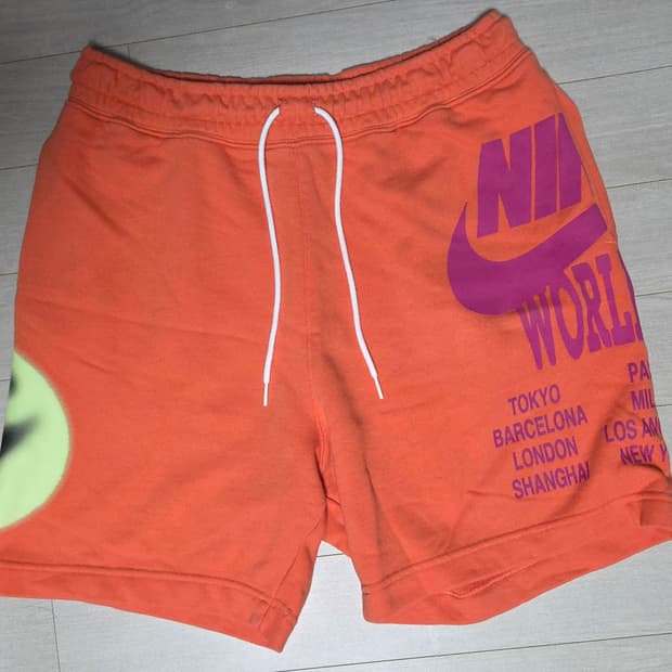 [asia L] 나이키 NSW 월드 투어 프렌치 테리 반바지 쇼츠