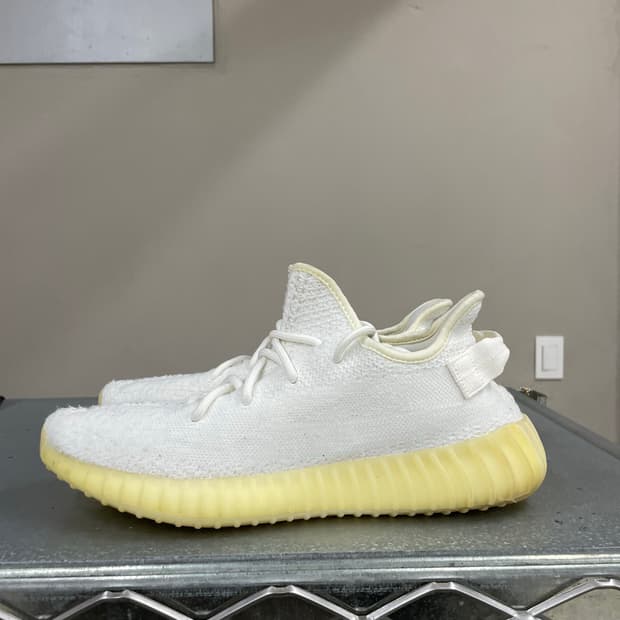 아디다스 이지 부스트 350 V2 크림 화이트 285