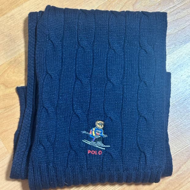 폴로 자수 목도리