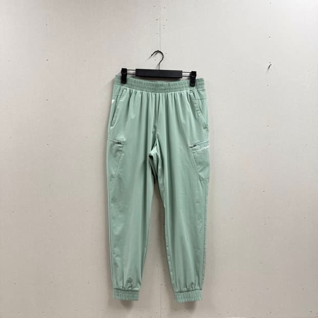 여성 M 75 /  다이나핏 트레이닝 조거팬츠 민트