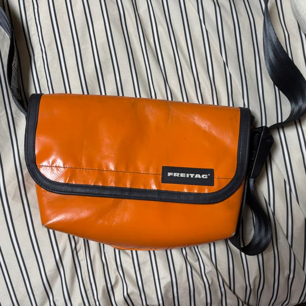 프라이탁 하와이 파이브 오(하파오) 오렌지 단색