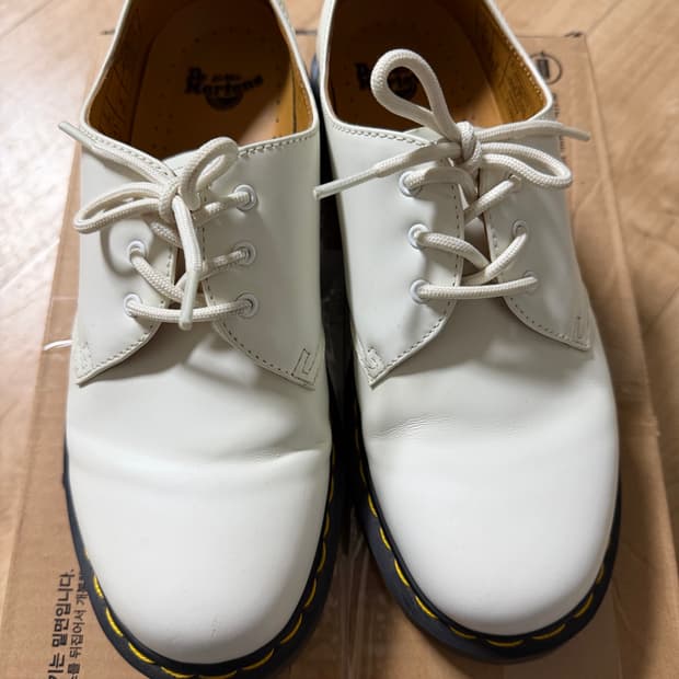 [41] 닥터마틴 1461 화이트