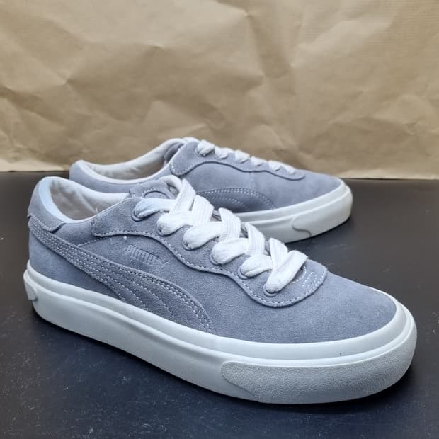 푸마 카프리 로얄 여성스니커즈235