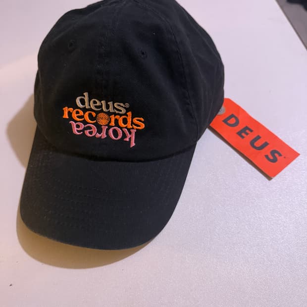 데우스 레코즈 모자 판매합니다!