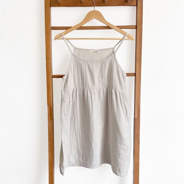 내추럴 베이지 코튼 슬립 원피스