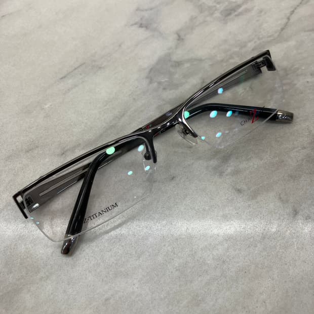 B48 샤르망 CHARMANT Z티타늄 건메탈 스퀘어 반무테 안경