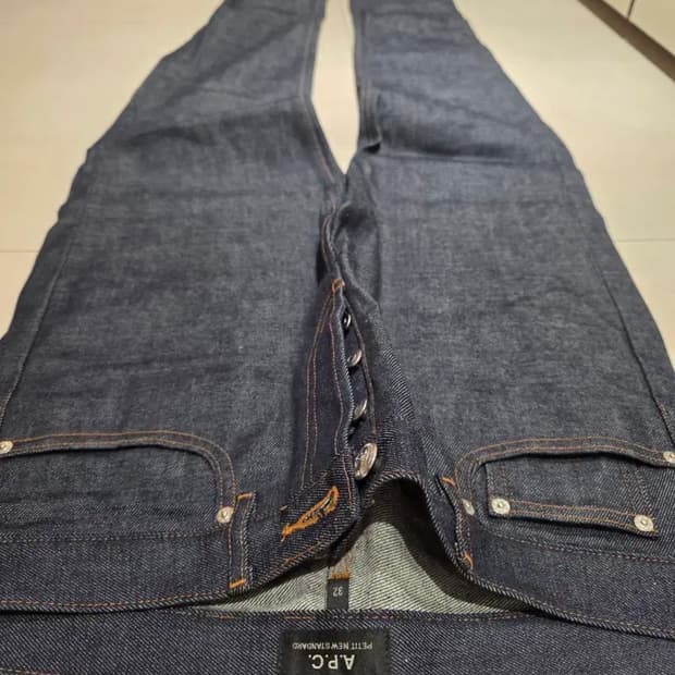 A.P.C. 쁘띠 뉴 스탠다드 데님 32 미착용 새제품