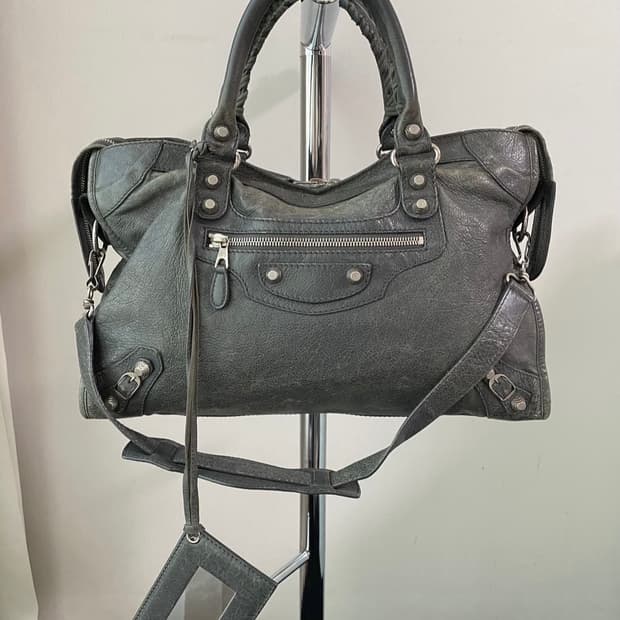 발렌시아가 모터백 진그레이