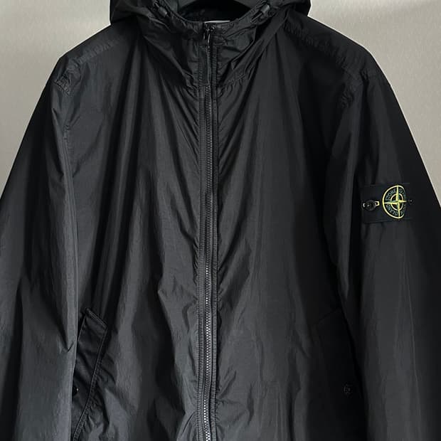 스톤아일랜드 크링클랩스 안티드롭 자켓 26ss XL(105-110)