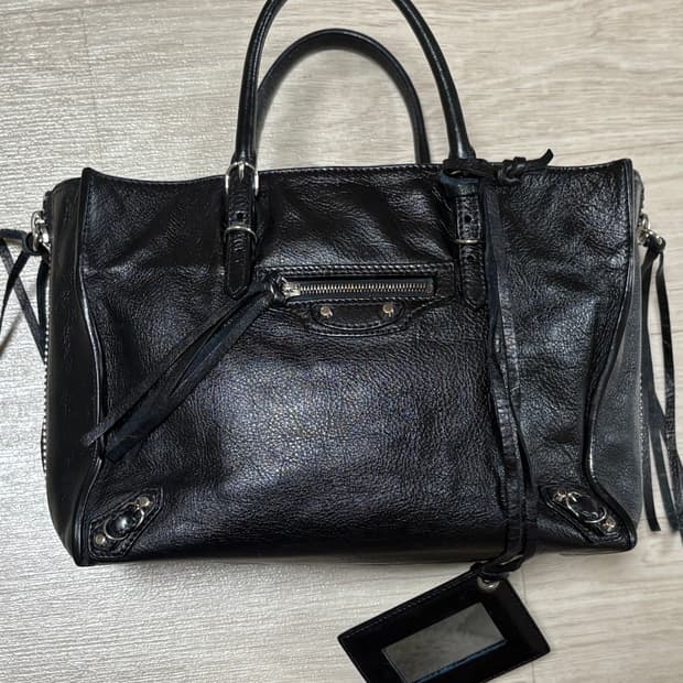 발렌시아가 파피에르