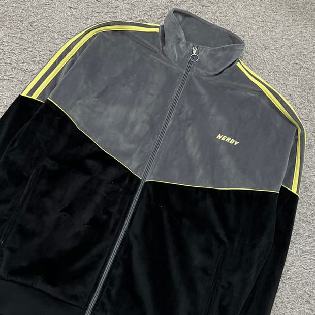 [100] 널디 벨벳 져지