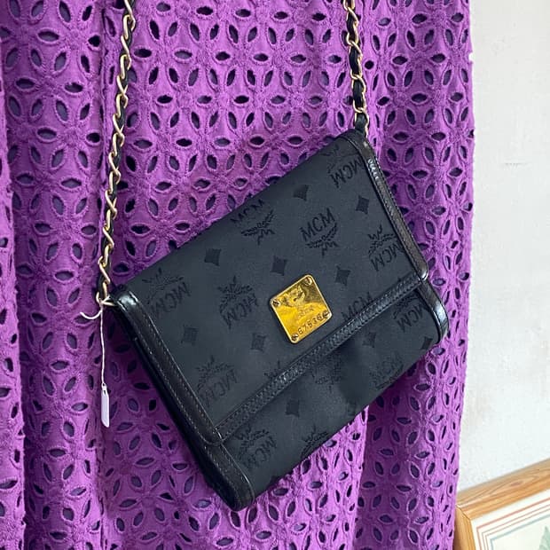 MCM 체인 크로스백