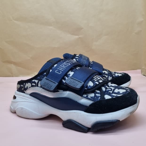 디오르 여성뮬 스니커즈240