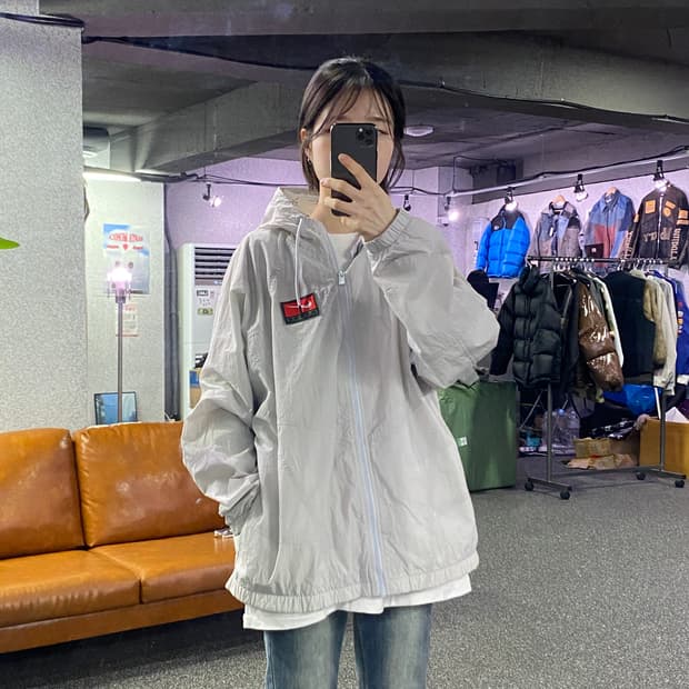 나이키 스우시 패치로고 그레이 후드 바람막이 B4127