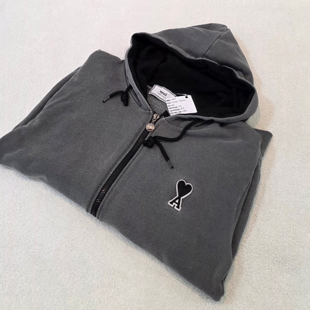 "aim" 아미 후드집업