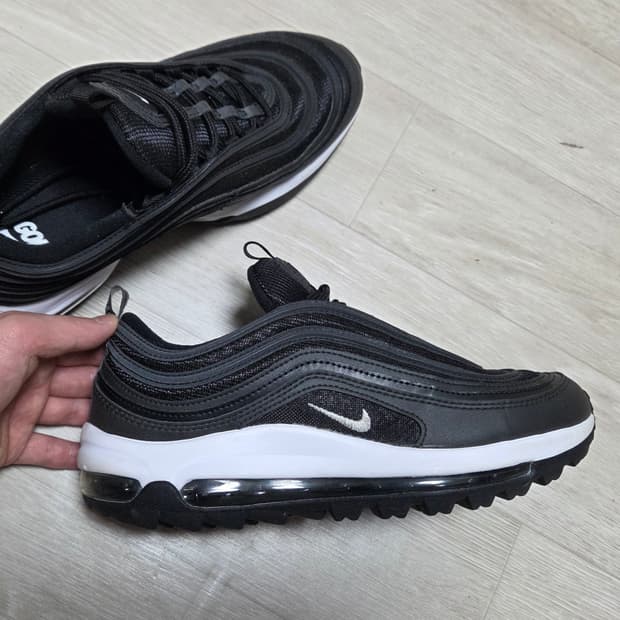 나이키 정품 에어맥스 97 골프 블랙 250mm