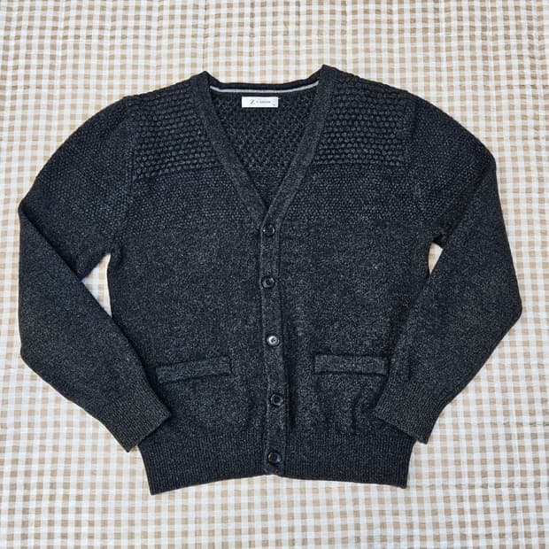 지오지아 울 니트 브이넥 가디건 남자100