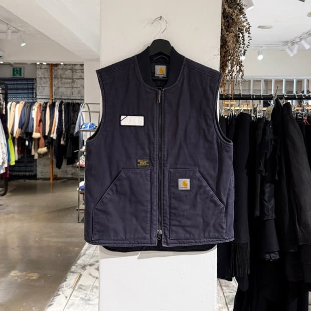 더블탭스 x 칼하트 네이비 워크웨어 베스트