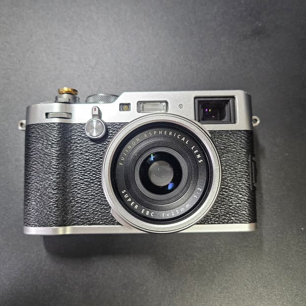 후지 x100f + wcl-100x ii