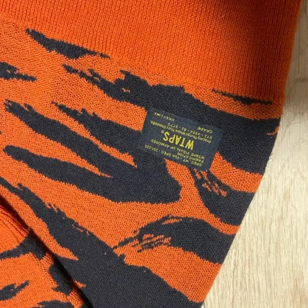 더블탭스 울 카모 니트 4